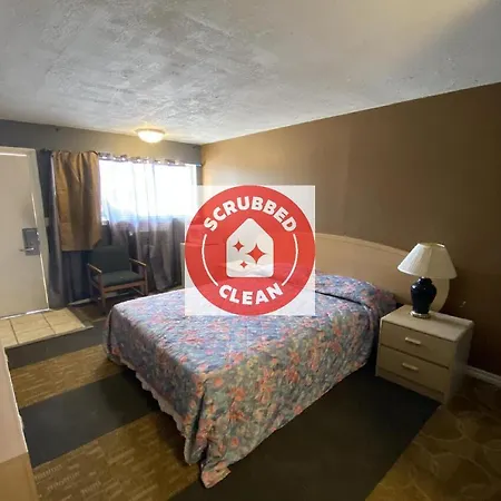 Oyo Hotel Cyril Ok Us-277